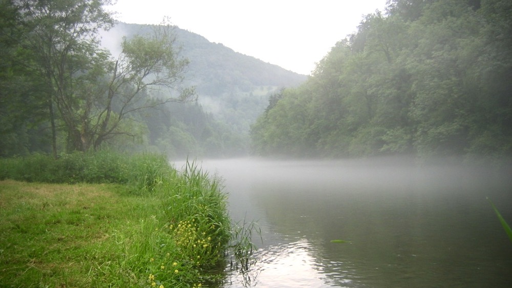 Matin sur le Doubs Franco-Suisse